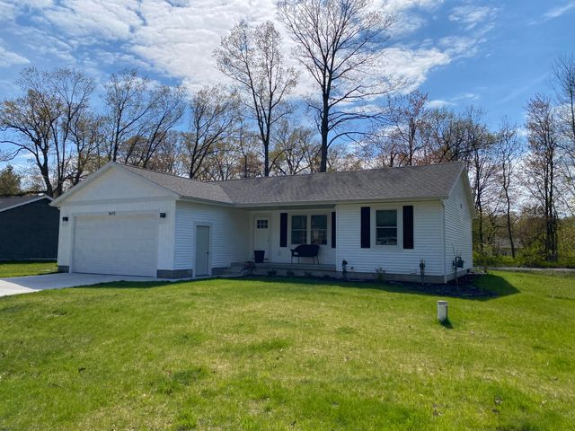 3673 Waalkes Street, Norton Shores, MI 49444