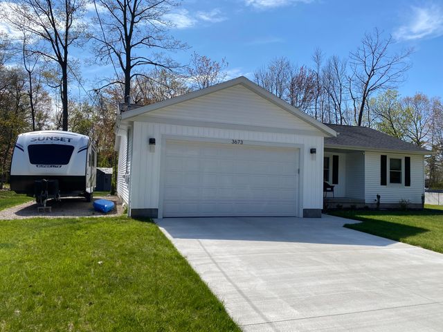 3673 Waalkes Street, Norton Shores, MI 49444