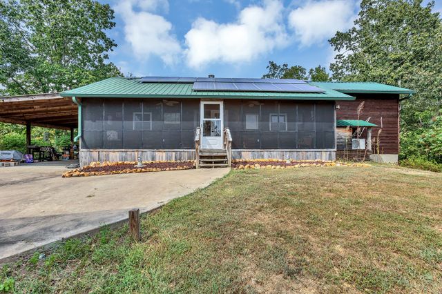 3519 Owl Hollow Rd, Linden, TN 37096