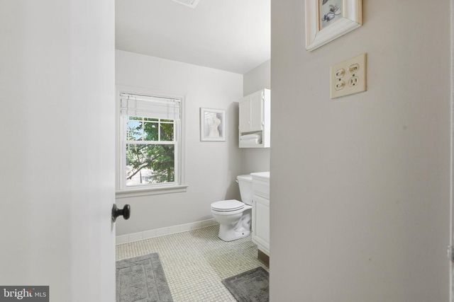 983 BROCKIE LN, York, PA 17403