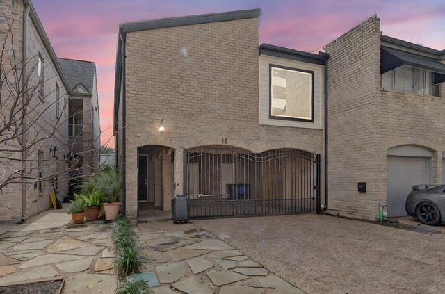 516 S Post Oak Lane 18, Houston, TX 77056