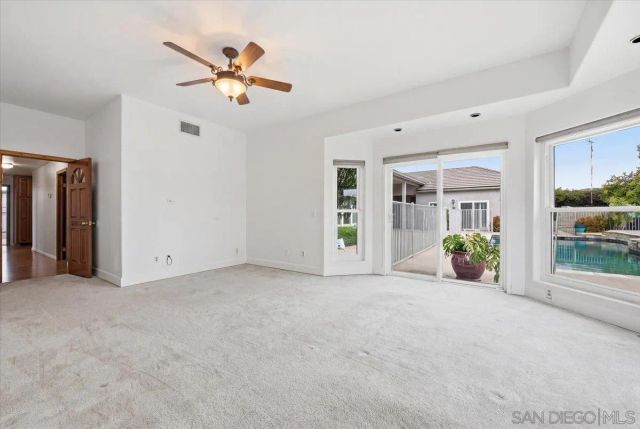 10015 El Capitan Real Rd, El Cajon, CA 92021