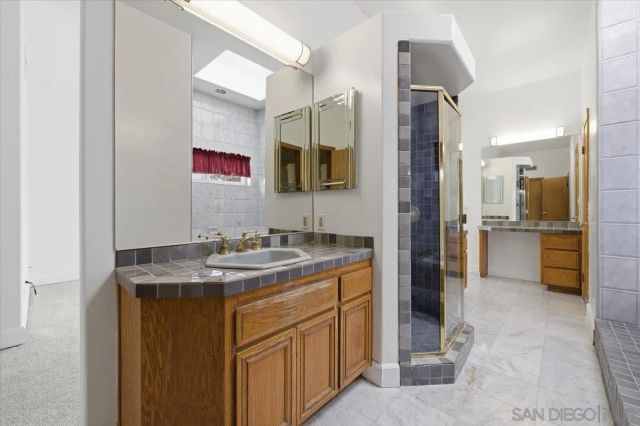 10015 El Capitan Real Rd, El Cajon, CA 92021