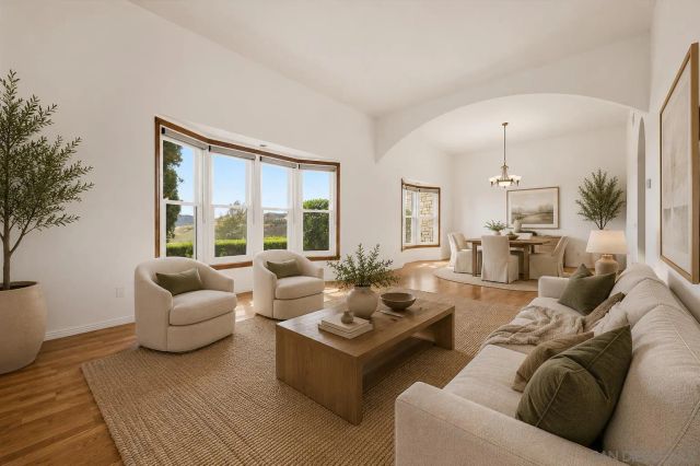 10015 El Capitan Real Rd, El Cajon, CA 92021