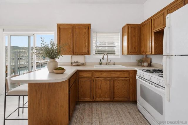10015 El Capitan Real Rd, El Cajon, CA 92021
