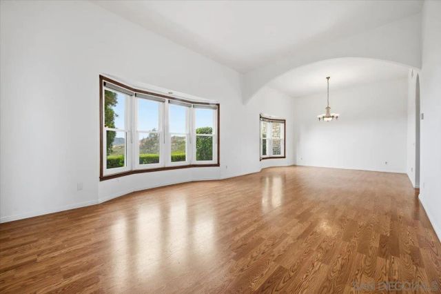 10015 El Capitan Real Rd, El Cajon, CA 92021