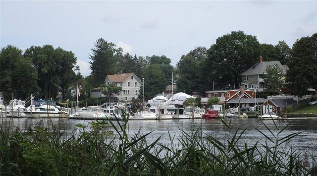 73 Bayside Avenue 1, Warwick, RI 02888