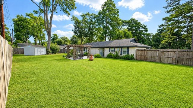 12718 Park Forest Drive, Cypress, TX 77429