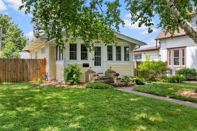 4232 33rd Avenue S, Minneapolis, MN 55406