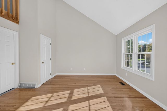 98 Heritage Drive 98, Tewksbury, MA 01876