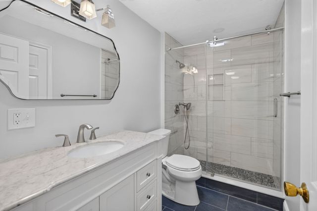 98 Heritage Drive 98, Tewksbury, MA 01876