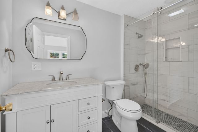 98 Heritage Drive 98, Tewksbury, MA 01876