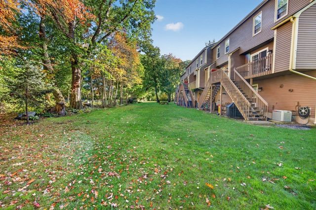 98 Heritage Drive 98, Tewksbury, MA 01876