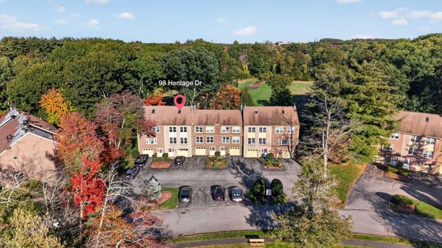 98 Heritage Drive 98, Tewksbury, MA 01876