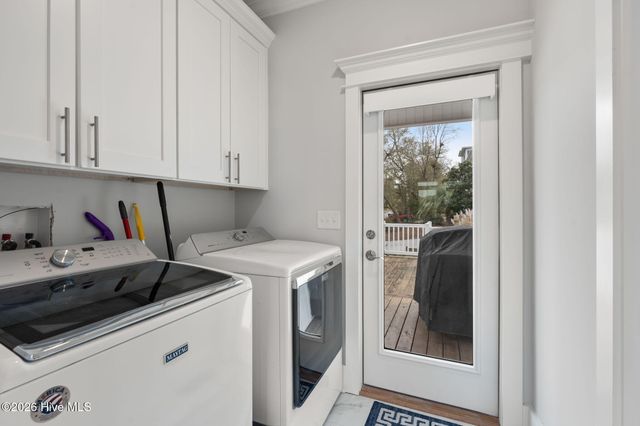 1607 E Yacht Drive, Oak Island, NC 28465