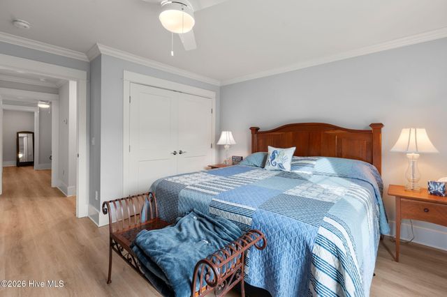 1607 E Yacht Drive, Oak Island, NC 28465