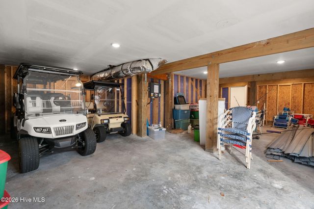 1607 E Yacht Drive, Oak Island, NC 28465