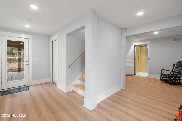 1607 E Yacht Drive, Oak Island, NC 28465