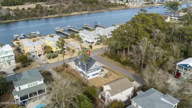 1607 E Yacht Drive, Oak Island, NC 28465