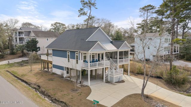 1607 E Yacht Drive, Oak Island, NC 28465