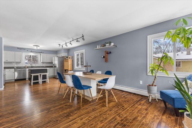 12135 W Luther AVENUE, Hales Corners, WI 53130