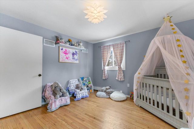 12135 W Luther AVENUE, Hales Corners, WI 53130