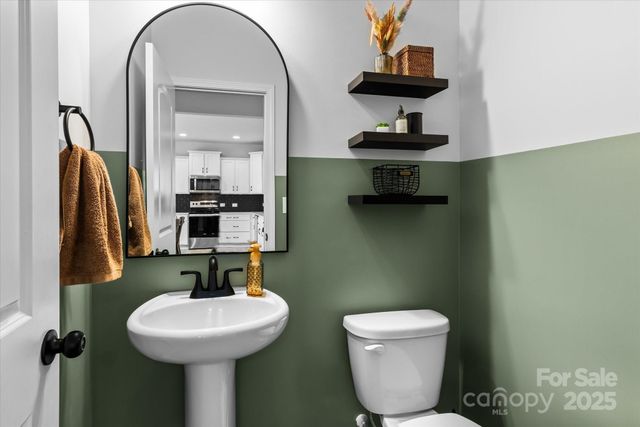 120 Slalom Street, Statesville, NC 28677