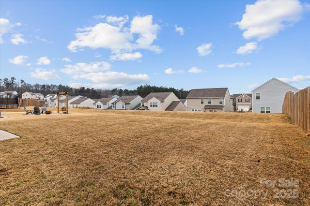 120 Slalom Street, Statesville, NC 28677