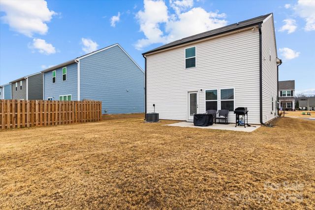 120 Slalom Street, Statesville, NC 28677