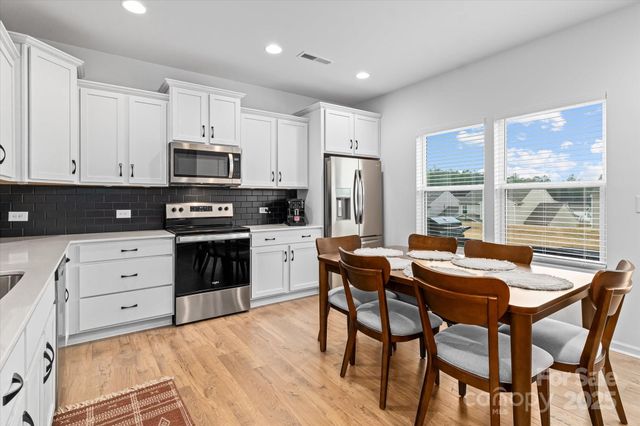 120 Slalom Street, Statesville, NC 28677