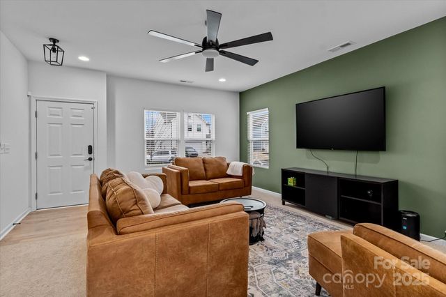 120 Slalom Street, Statesville, NC 28677