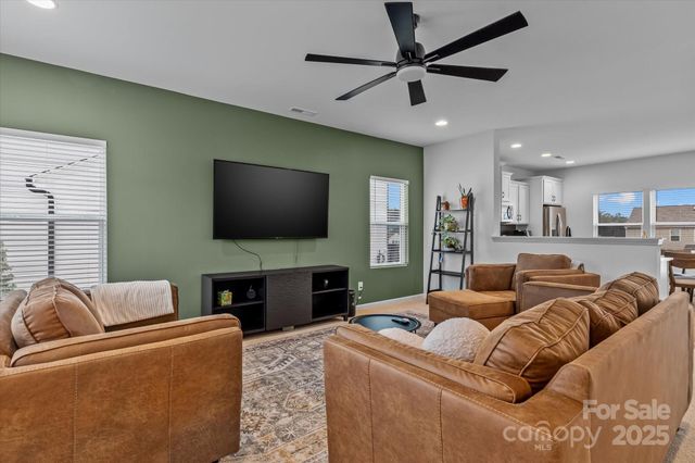 120 Slalom Street, Statesville, NC 28677