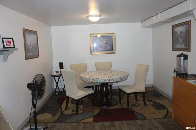 1119 N Thornwood Ave Avenue, Davenport, IA 52804