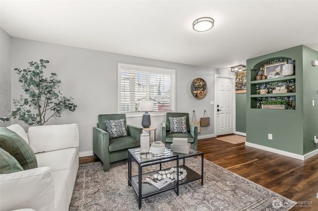 1014 85th Drive NE, Lake Stevens, WA 98258