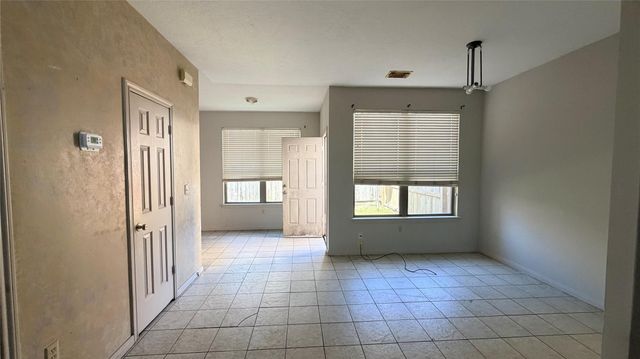3716 E Ashford Villa Lane, Houston, TX 77082