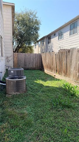 3716 E Ashford Villa Lane, Houston, TX 77082