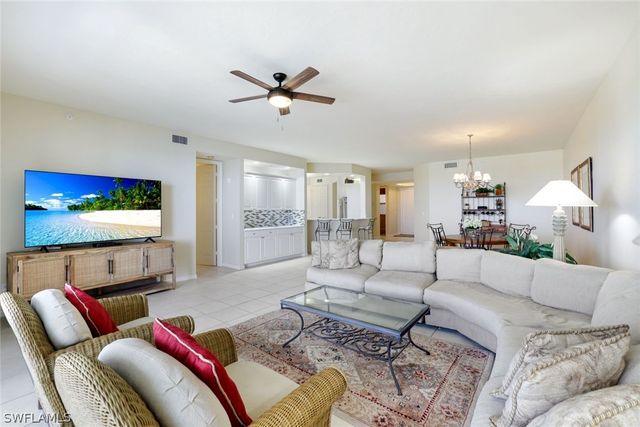 410 Flagship DR 603, Naples, FL 34108