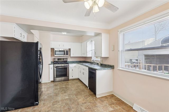 5353 E 129th Street, Garfield Heights, OH 44125