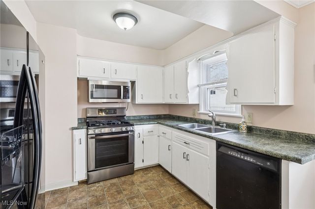 5353 E 129th Street, Garfield Heights, OH 44125