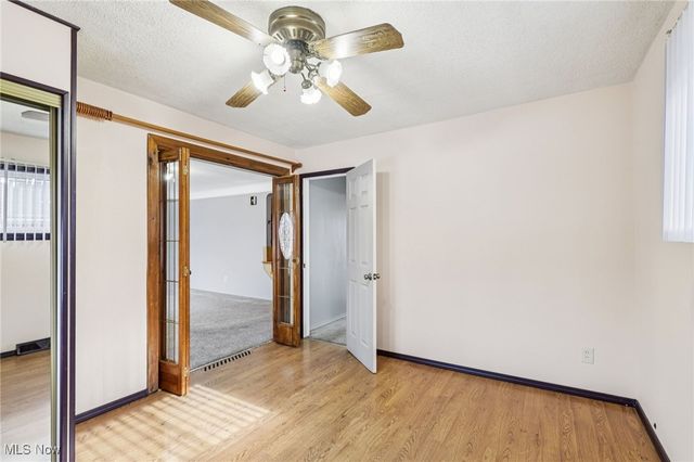 5353 E 129th Street, Garfield Heights, OH 44125