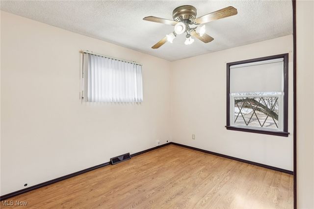 5353 E 129th Street, Garfield Heights, OH 44125