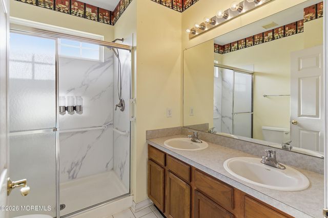 80 Nightingale Drive, Hamilton, NJ 08330