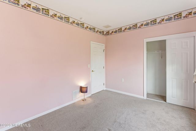 80 Nightingale Drive, Hamilton, NJ 08330