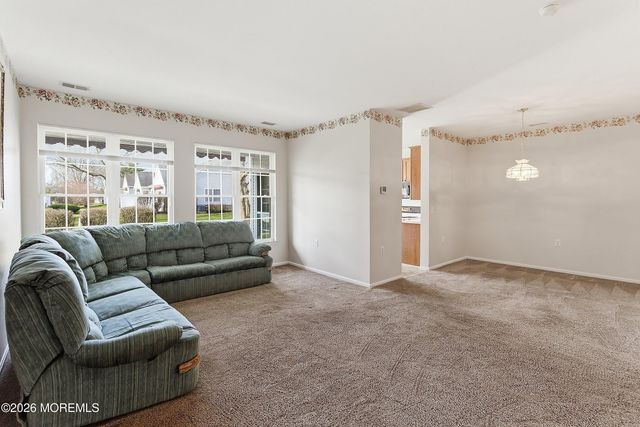 80 Nightingale Drive, Hamilton, NJ 08330