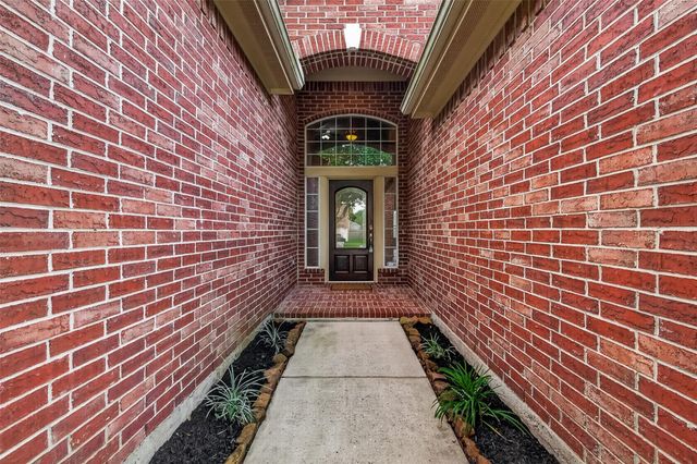 7019 Fountain Lilly Drive, Humble, TX 77346