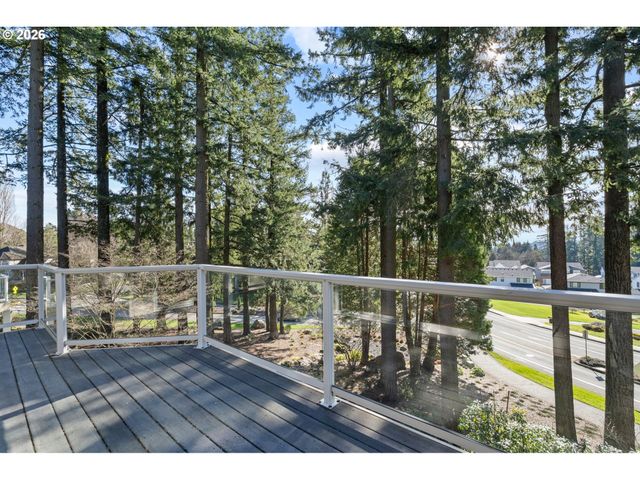 3490 CHAPARREL Loop, West Linn, OR 97068