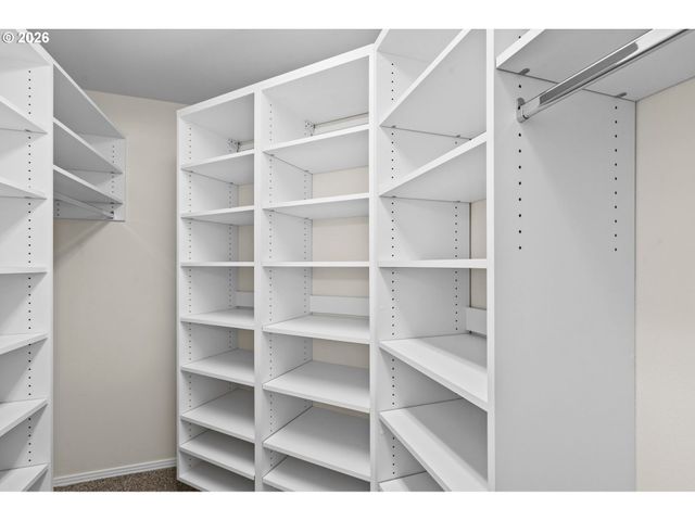 3490 CHAPARREL Loop, West Linn, OR 97068