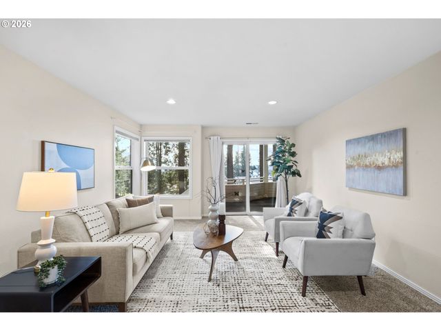 3490 CHAPARREL Loop, West Linn, OR 97068