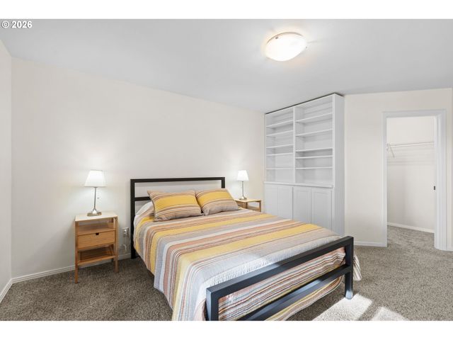 3490 CHAPARREL Loop, West Linn, OR 97068