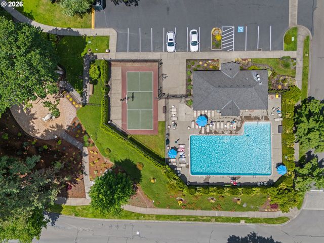 3490 CHAPARREL Loop, West Linn, OR 97068